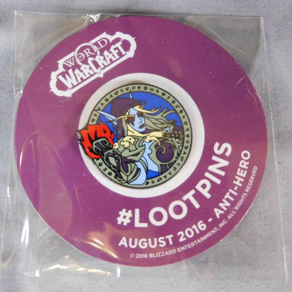 BNIB 2016 Loot Crate Pin